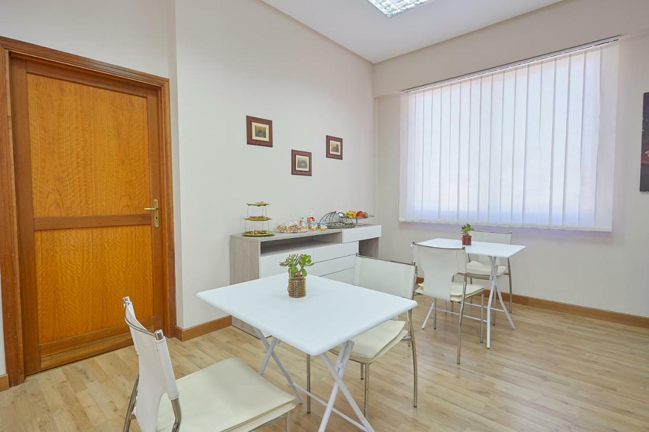 팔레르모 Sturzo 44 B&B 외부 사진